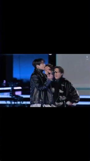 Mic drop live performance by BTS #bts #jungkook #kpop #fyp #viral