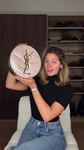 anzeige/ wie cute sieht die YSL Skin Affair Soft Glow Cushion Foundation an meine Tasche aus @YSL Beauty #yslbeauty #yslmakeup !!🌟