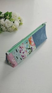 DIY Patchwork Zipper Pouch #diyprojects #handmade #fbviral #sew #handmadecrafts #patchwork #upcycle | DIY Cheng