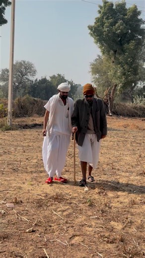 YASH SUTHAR (BABU TASKER) on Instagram: "हेमो भढो: दिनां गो दोष है 😂 @yashsuthar09 #desi #tranding #comedy #funny foryou"