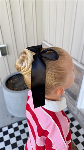 Jord Call on Instagram: "For all my ballerina moms. 🩰 🪩 💕 Ballet bun, cinnamon roll bun, buns that last, all day hair, dance hair, ballet bun tutorial, trending hair styles"