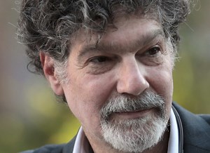 インテリジェントデザインが最先端であることを認める進化生物学者 - Japanese Translation of "Science and Culture Today"