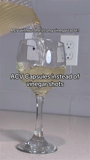ACV capsules in an easy, no-liquid format. A simple option that fits into daily routines without liquid vinegar. #applevinegar #acvsupplement #applecidervinegar #tiktokshopjumpstartsale #dailysupplements