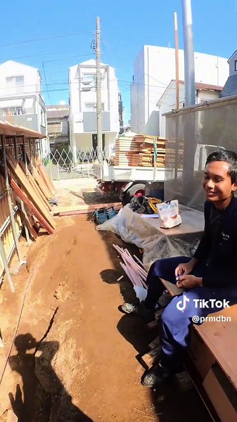 型枠大工による枠付け技術