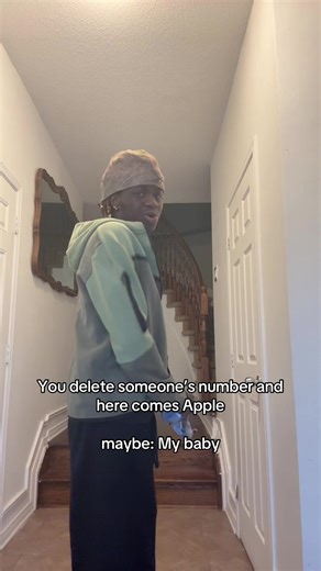 you delete someone’s number and here comes Apple maybe: My baby #b_banji