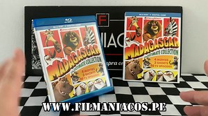UNBOXING - Madagascar: The Ultimate Collection [Blu-ray] En un nuevo UNBOXING FILMANIACO, Renato nos presenta a detalle la colección "Madagascar: The Ultimate Collection" en formato blu-ray. Lo puedes encontrar en www.filmaniacos.pe, recuerda que aceptamos todos los medios de pago y hacemos envíos a todo el Perú. ¡Esperamos les guste! Síguenos en nuestras redes sociales: Facebook: https://www.facebook.com/filmaniacosperu/ Twitter: https://twitter.com/FilmaniacosPeru Instagram: https://www.instag