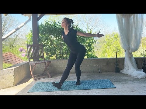 Quick Shoulder Warm-Up | 5-Minute Mobility Boosts and yoga tutorials