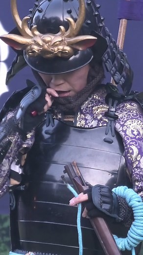 Samurai in Armor Loads and Shoots Tanegashima - Matchlock Gun of the 16th Century #Japan #samurai #history #teppo #種子島 #matchlocksamurai #gun #Japanese #Japanesehistory #samuraiarmor #Tokyo