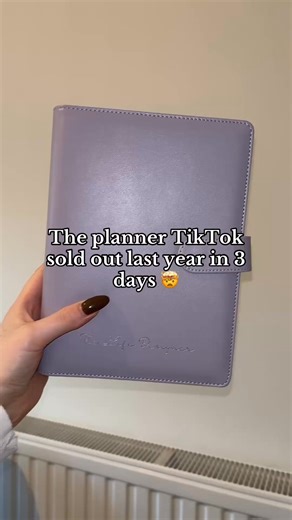 1.5K views · 171 reactions | The It-Girl planner is back - and she’s...