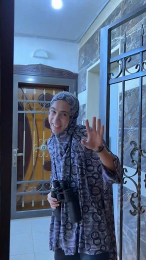 الجاره الفضوليه الحشوره 6 - العيله الاردنية #shorts