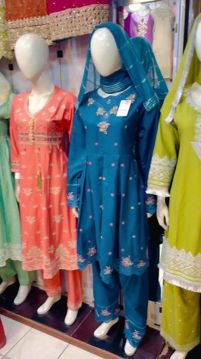 Stylish Vascot Dress Peshawar - New Design Collection