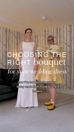 Matching Your Bouquet to Your Wedding Dress: Tips and Tricks!