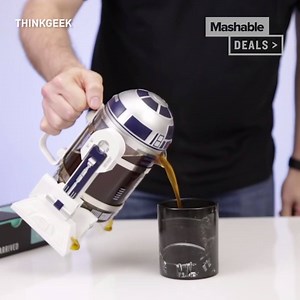 This R2-D2 coffee press is out of this world. Buy yours here: https://zdcs.link/QWNyK | Mashable Deals
