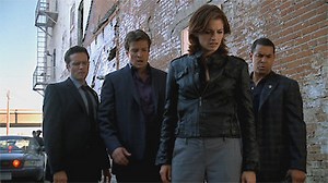 Watch Castle Season 2 Episode 1 - Deep in Death