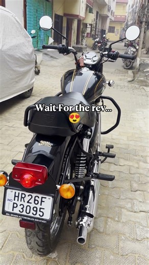 “Royal Enfield Bullet Cold Start 🔥 Pure Engine Sound”