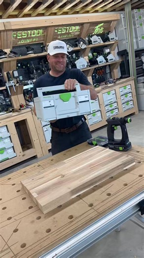 A cool feature about the Festool MB 40 drill guide is you can flip the top tool mount around and add the horizontal drill guide and open up more ways to drill accurate and straight holes | The Dusty Lumber Co.