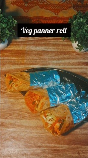 Simple, crunchy, and full of flavor #VegRoll #StreetFood #VegRoll #Yummy #VegRoll #Foodie😋