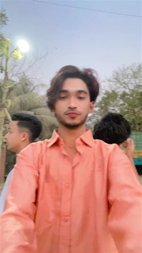 Treading Video Moments with Humor