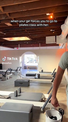 like get me off this death trap 😭🤦🏽‍♂️ #pilatestiktok #sassyman #ossiefoster #reformerpilates #pilatesfail