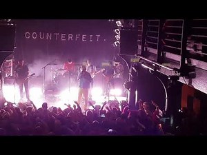 Counterfeit - lack of oxygen (live in hamburg 09.08.2019) singer is Jamie Campbell Bower