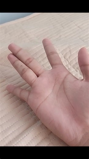 every hand drawing position