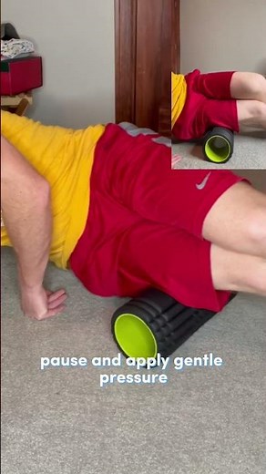 Runners' Foam Rolling: 5 Essential Moves for Muscle Recovery