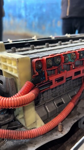 Hybrid Battery Isolation Fix for P0A06 Code