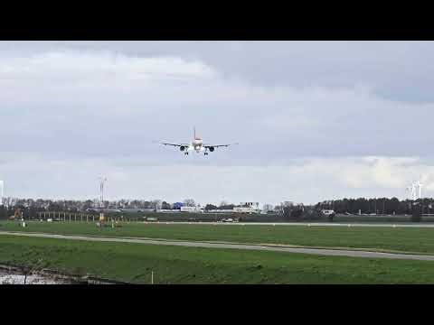 EasyJet A319 G-EZDI Landing At Amsterdam | AMS→LGW 🇬🇧✈️🇳🇱