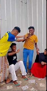 QOSOL IYO QARAAXO 😂😂 #funny #comedy