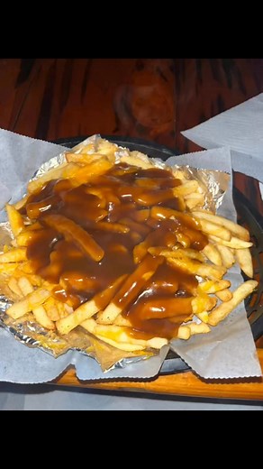 Eating Lunch At Perry’s Sports Bar the Perry’s Fries | William Joseph Piglia | Facebook