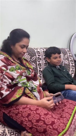 Ayesha 👑❤️ on Instagram: "😂🤣 #reel #viral #instagram #reelsofinstagram #reelitfeelit"