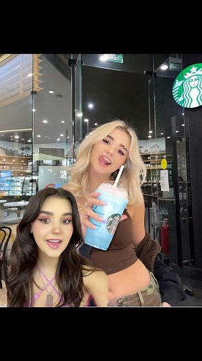 ‎Eva Miller ᢉ𐭩‎ on Instagram: "@miller.ev 💖"