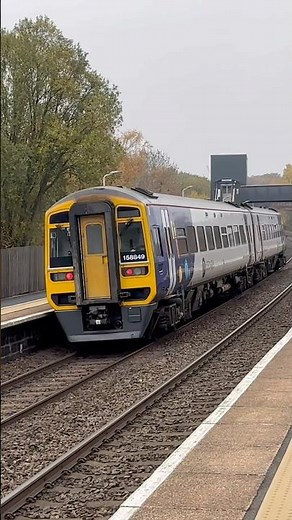 Northern class 158 at Alfreton, on a Leeds to Nottingham service 7/11/25