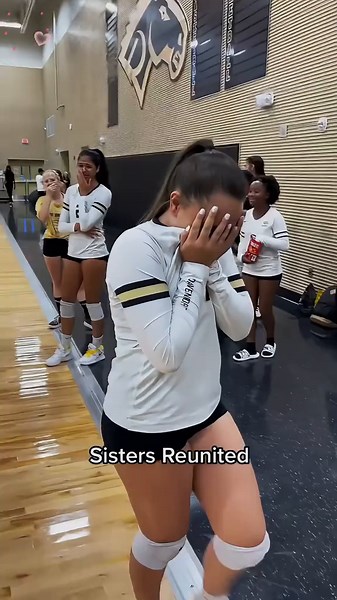 Heartwarming Soldier Homecoming Surprise