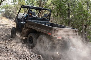 2020 Can-Am Defender 6x6 DPS review: Maximizing your farming muscle | AGDAILY