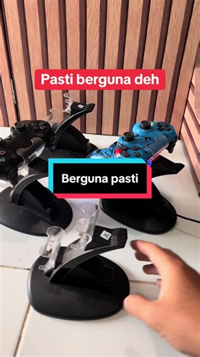 Harganya murah dan fungsinya jelas. Auto co sih. #fyp #playstation #ps4 #playstation4 #chargingdock