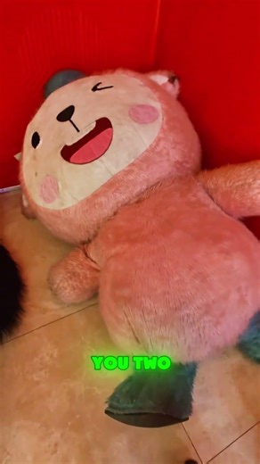 😴The red panda and the little pink deer are both asleep#shorts