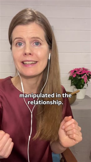 Watch video on 3 risk zones for manipulation in controlling relationship based on human design chart