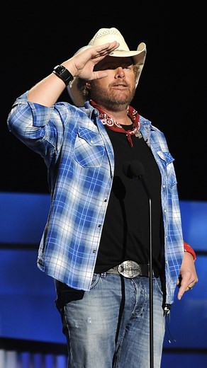 822K views · 65K reactions | Thank you to all the brave men and women who have served our country and continue to fight for our freedom.  In honor of Veterans Day, here’s Toby Keith's powerful performance of “American Soldier” at ACM Presents: An All-Star Salute to the Troops in 2014. ❤️ | ACM - Academy of Country Music | Facebook