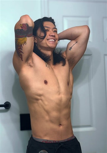 Physique Check 💪 #gymmotivation #fitness #muscles #fyp #explore | gym