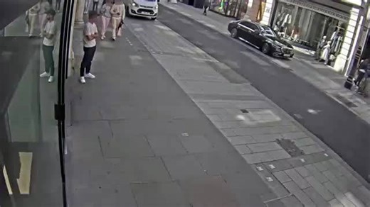 Prolific luxury watch ripper helps swipe £65k garment from man in Mayfair