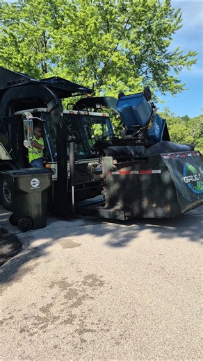 on recycle ♻️ #garbagetruck