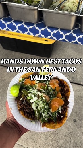 #fyp #foryoupage #tacos #latino #mexicanfood HANDS DOWN BEST TACOS IN THE 818 AND WILL DRIVE 1HR FOR THESE TACOS 🔥 ON WOODMAN AND CHASE IN PANORAMA CITY RIGHT IN FRONT OF WHERE THE 99CENT STORE USE TO BE.
