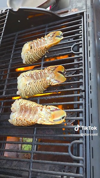 Delicious Lobster Recipes for Home Cooking