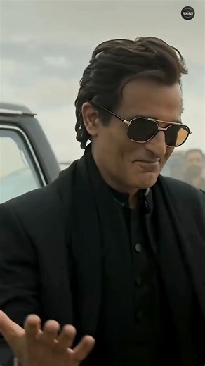 actor' whose biggest come back #bollywood #shorts #akshaykhanna #ranveersingh #sunnydeoldail