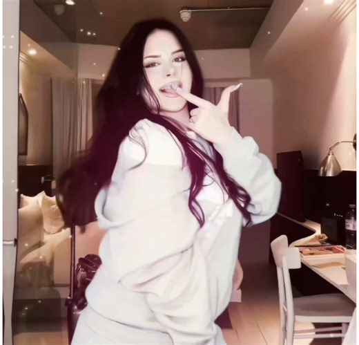 Samro y Chiara: Una Edición Creativa