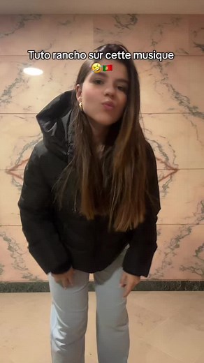 Tuto de danse fun sur une musique portugaise