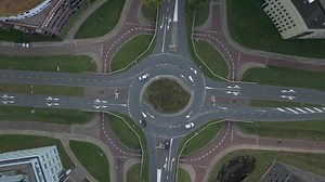 84K views · 1K reactions | This roundabout takes separation to a new level. The small town of Houten is home to a lot of innovative cycling designs, including this 'sunken' roundabout. The layout creates two layers: one for cars and one for bikes. This completely eliminates conflict points with motorised traffic and greatly improves safety. | Dutch Cycling Embassy | Facebook