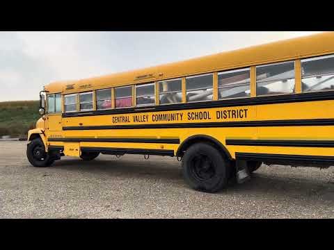 2004 FREIGHTLINER FS65 SCHOOL BUS