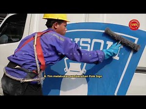 Professional Pole Sign Cleaning | Shop Sign Maintenance & High Safety Work.